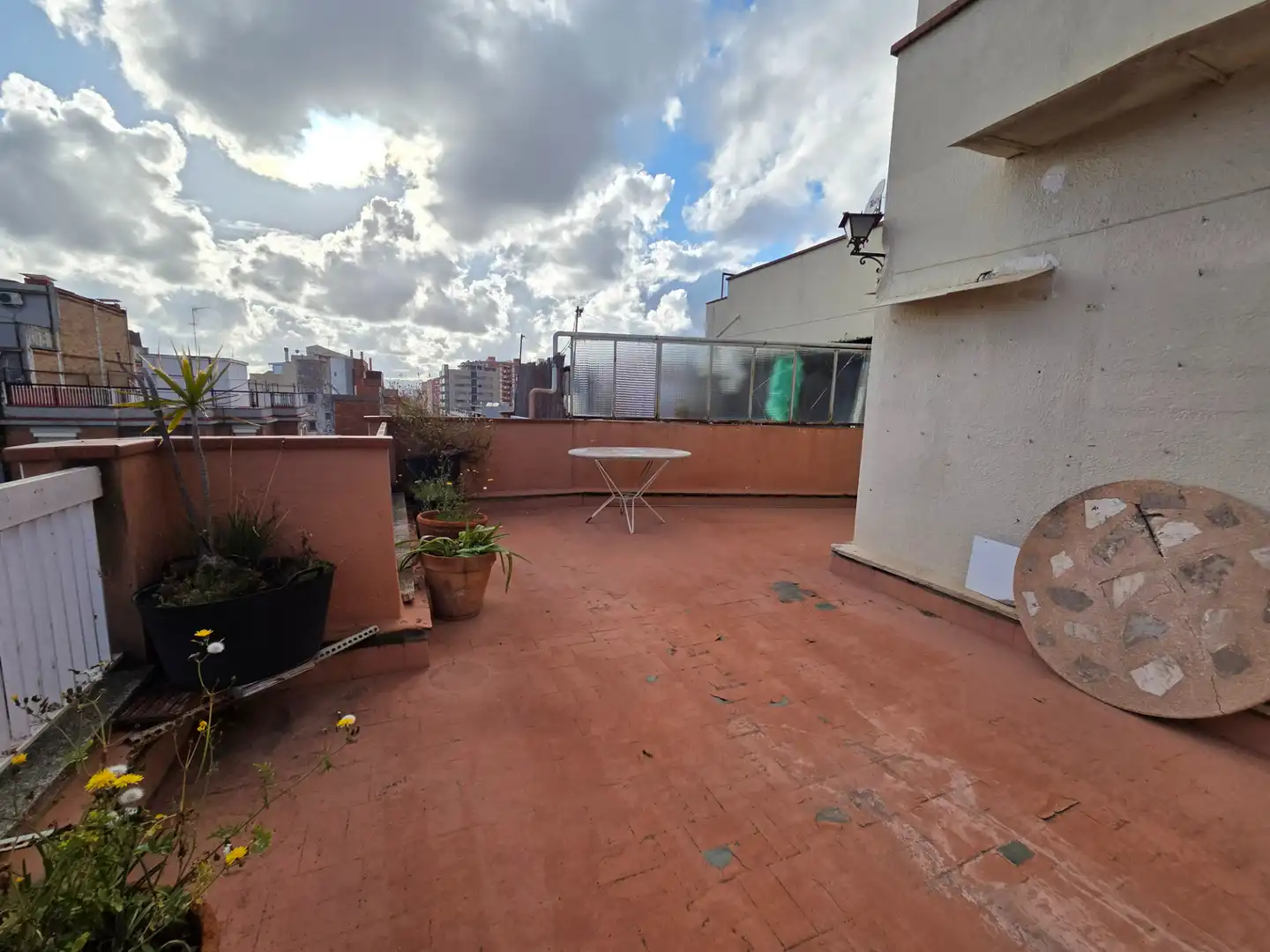 Terraza de Ático en venta en L'Hospitalet de Llobregat con Aire acondicionado y Terraza