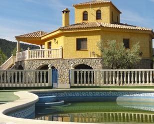 Vista exterior de Casa o xalet de lloguer en Bullas amb Aire condicionat, Calefacció i Jardí privat