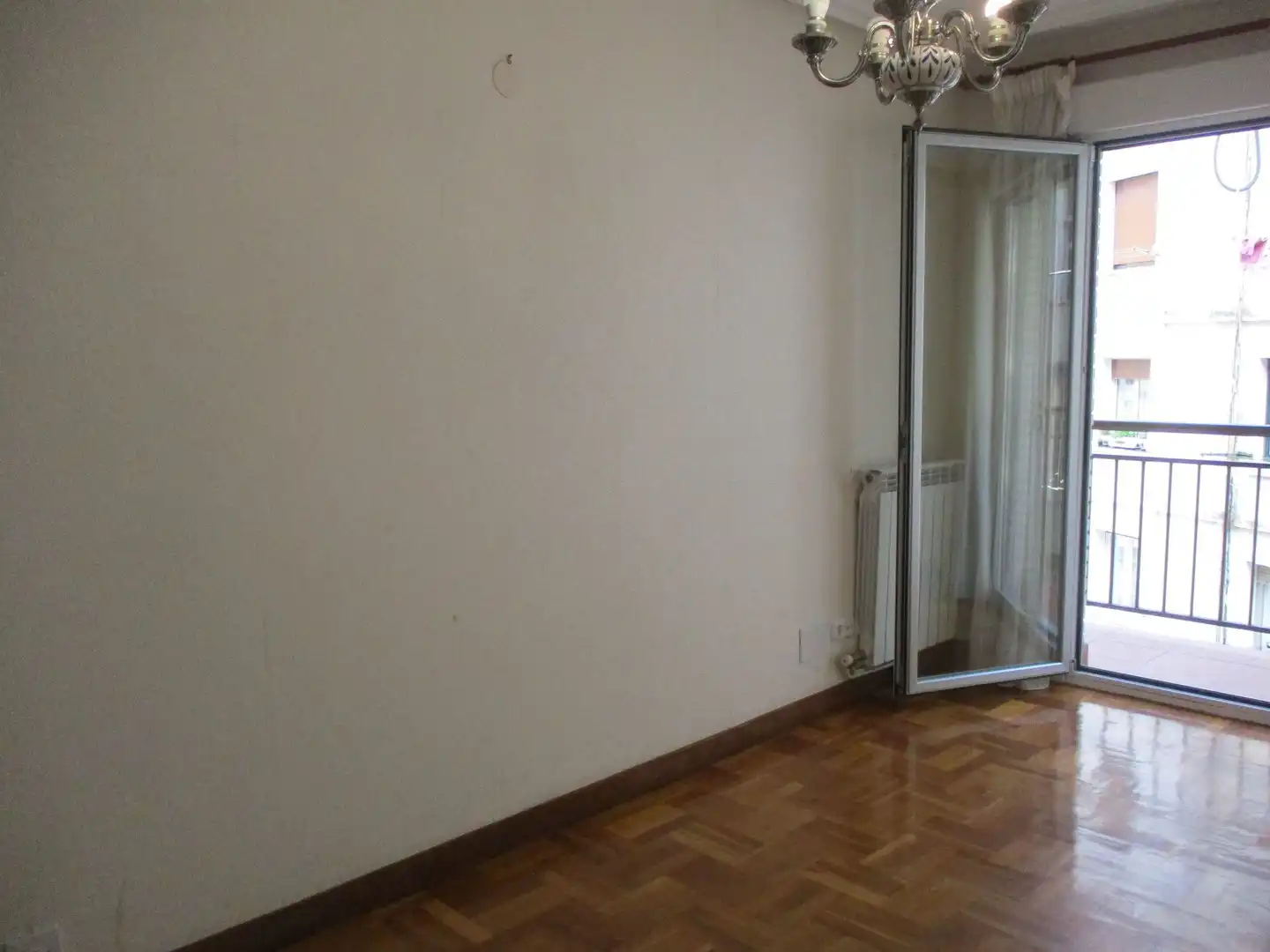 Habitación de Piso en venta en Donostia - San Sebastián  con Calefacción y Terraza