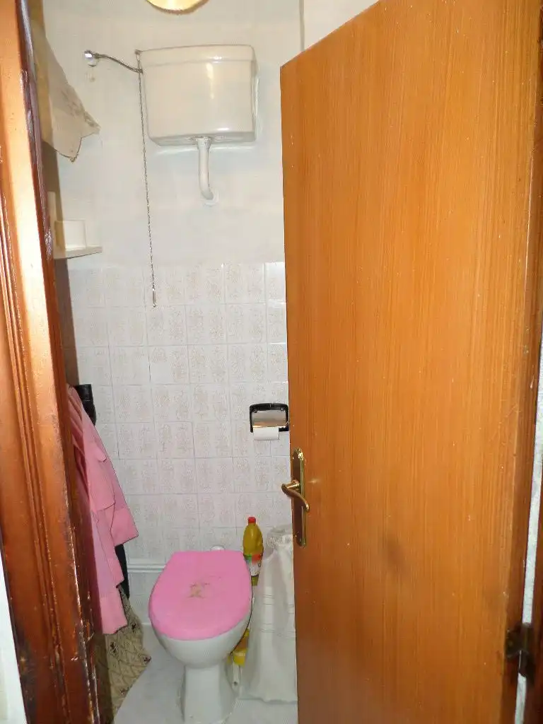 Bathroom of Flat for sale in Móstoles  with Heating, Terrace and Oven