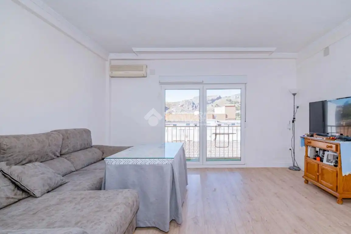 Piso con terraza en venta en Loja, imagen 3