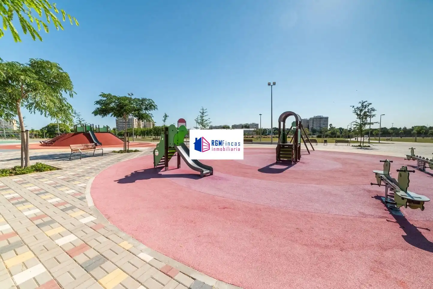 Vista exterior de Piso en venta en Sevilla con Aire acondicionado