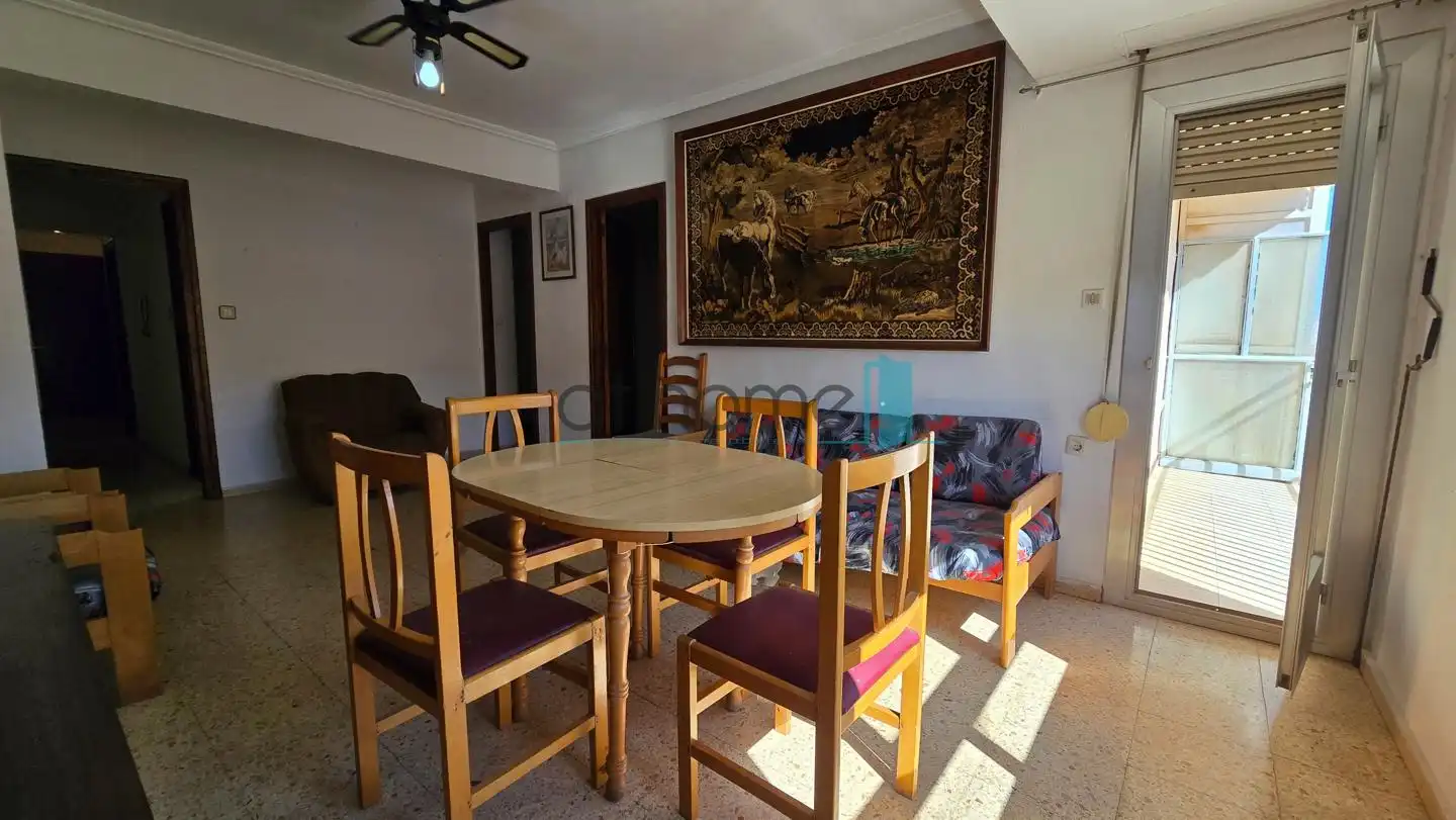 Flat with terrace for sale in calle de Ramón y Cajal, imagen 4