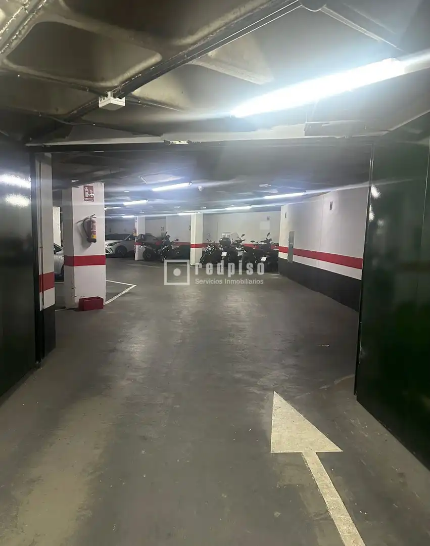 Parking de Garaje en venta en Madrid