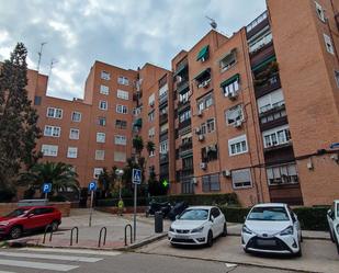 Exterior view of Flat to rent in  Madrid Capital  with Air Conditioner and Terrace