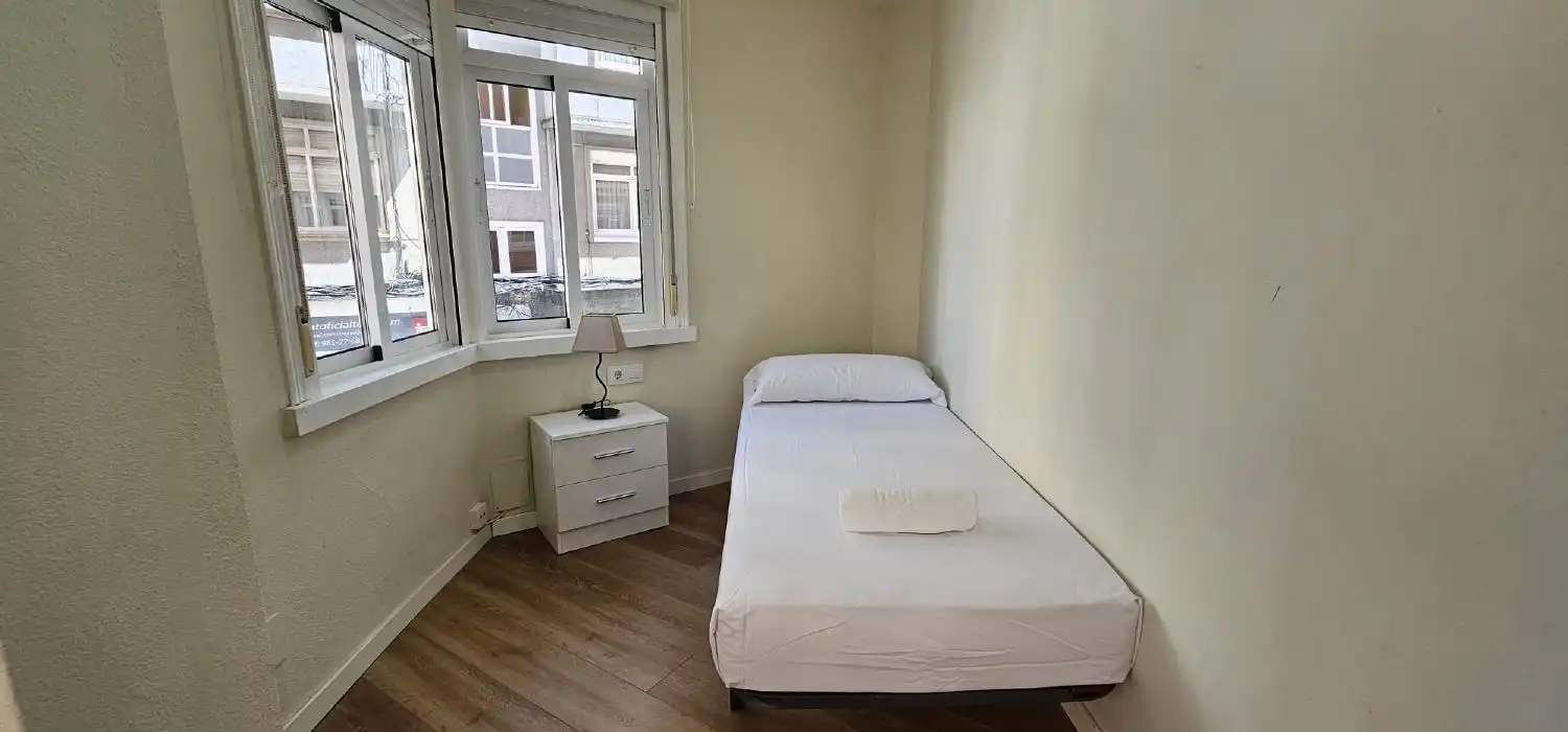 Habitación de Piso en venta en A Coruña Capital  con Amueblado