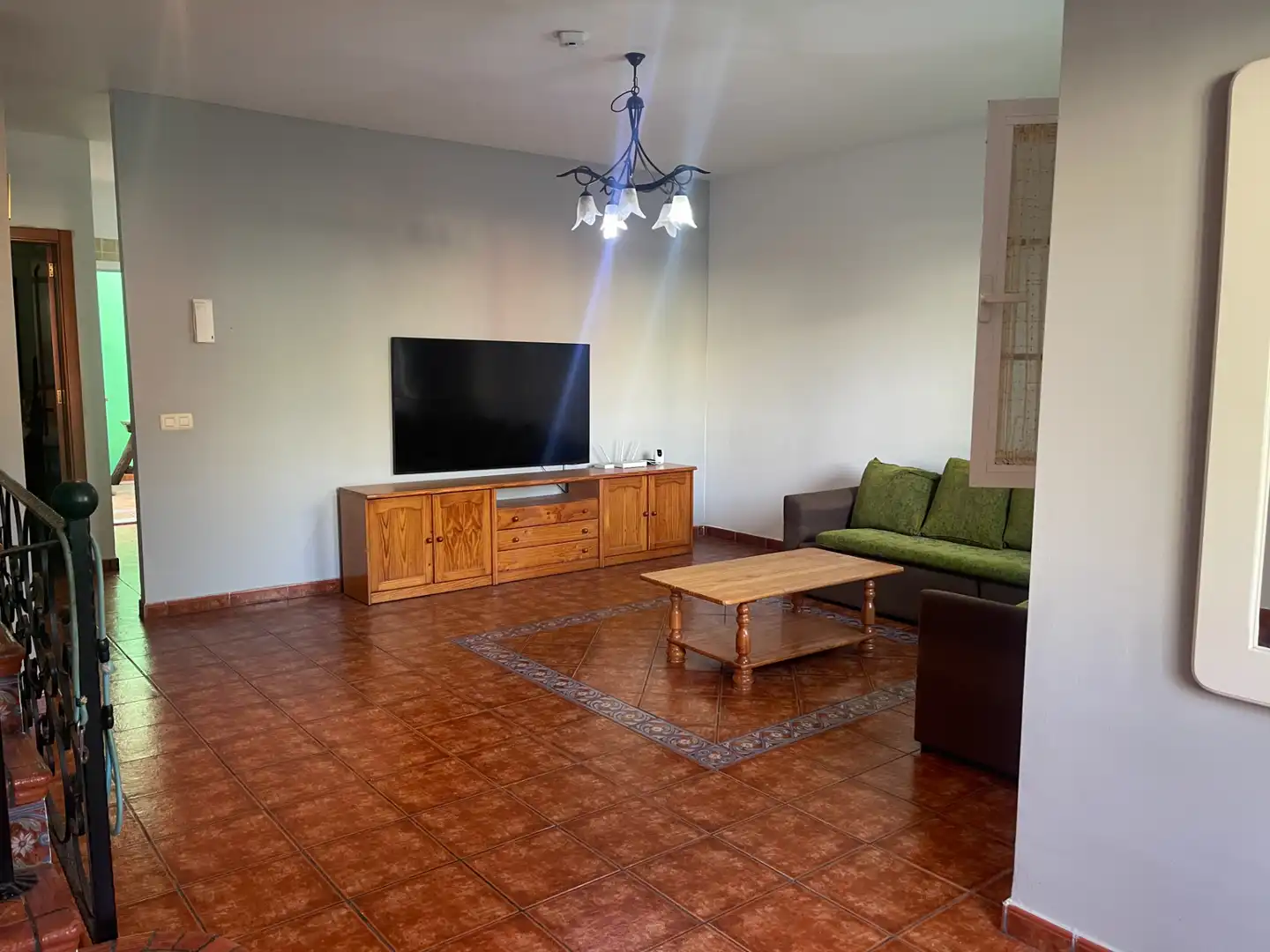 Sala de estar de Casa o chalet en venta en Agüimes con Terraza, Trastero y Balcón
