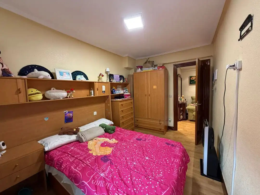 Dormitori de Pis en venda en Galdakao amb Calefacció, Terrassa i Moblat
