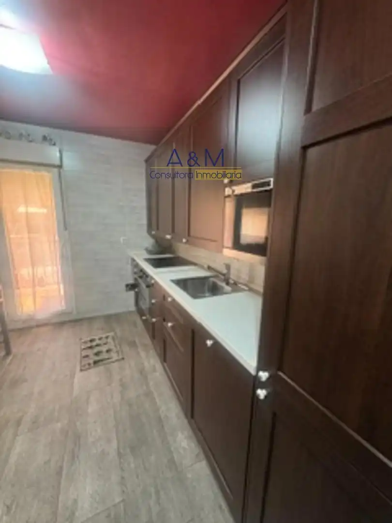 Kitchen of Detached homes for sale in Cistérniga  with Heating, Private garden and Terrace