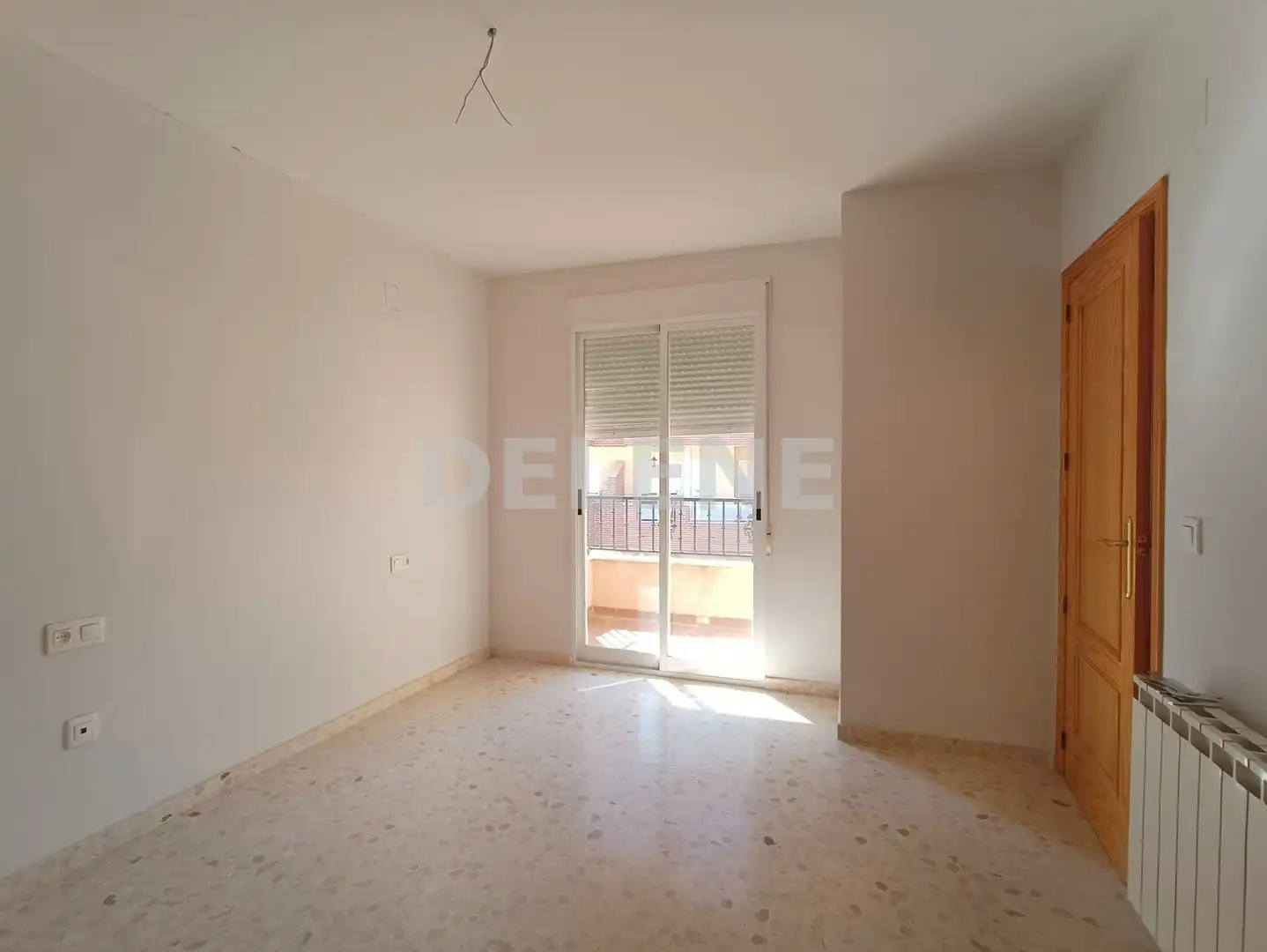 Casa adosada en venta en Hellín