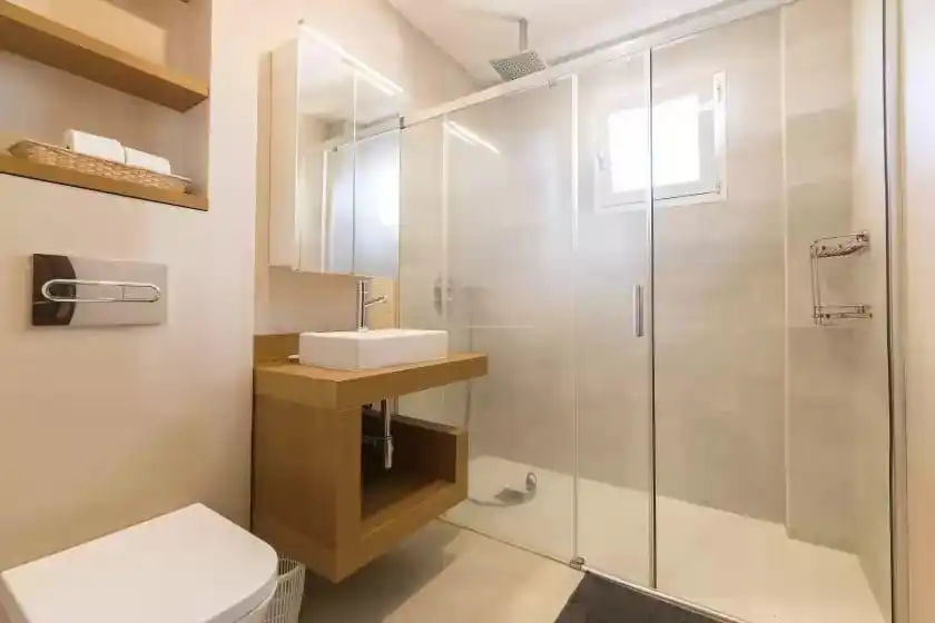 Bathroom of Houses for sale in Chiclana de la Frontera