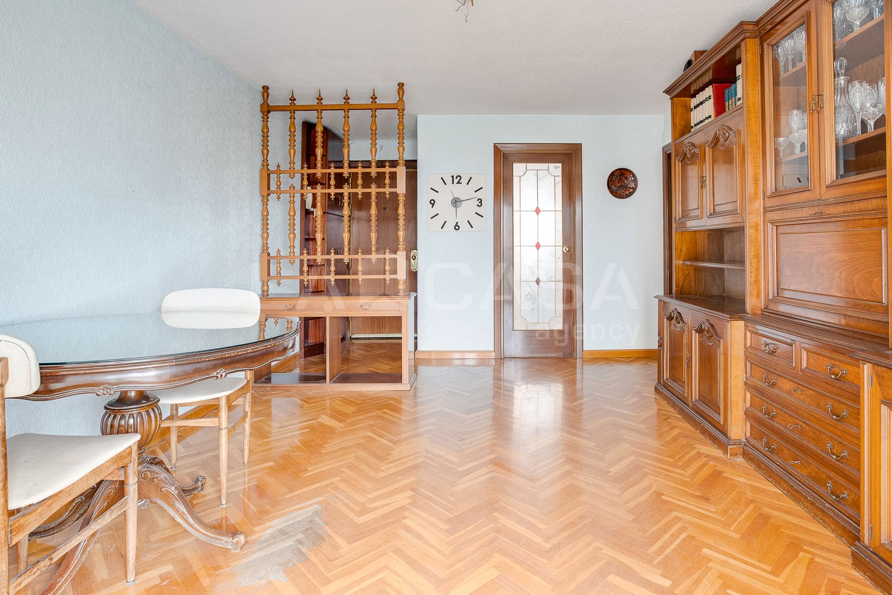 Living room of Flat for sale in L'Hospitalet de Llobregat  with Balcony