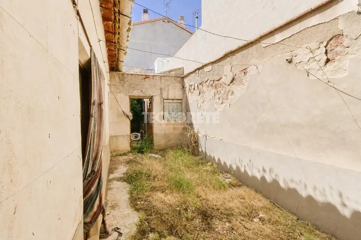 Casa adosada en venta en Los Yébenes con Jardín privado