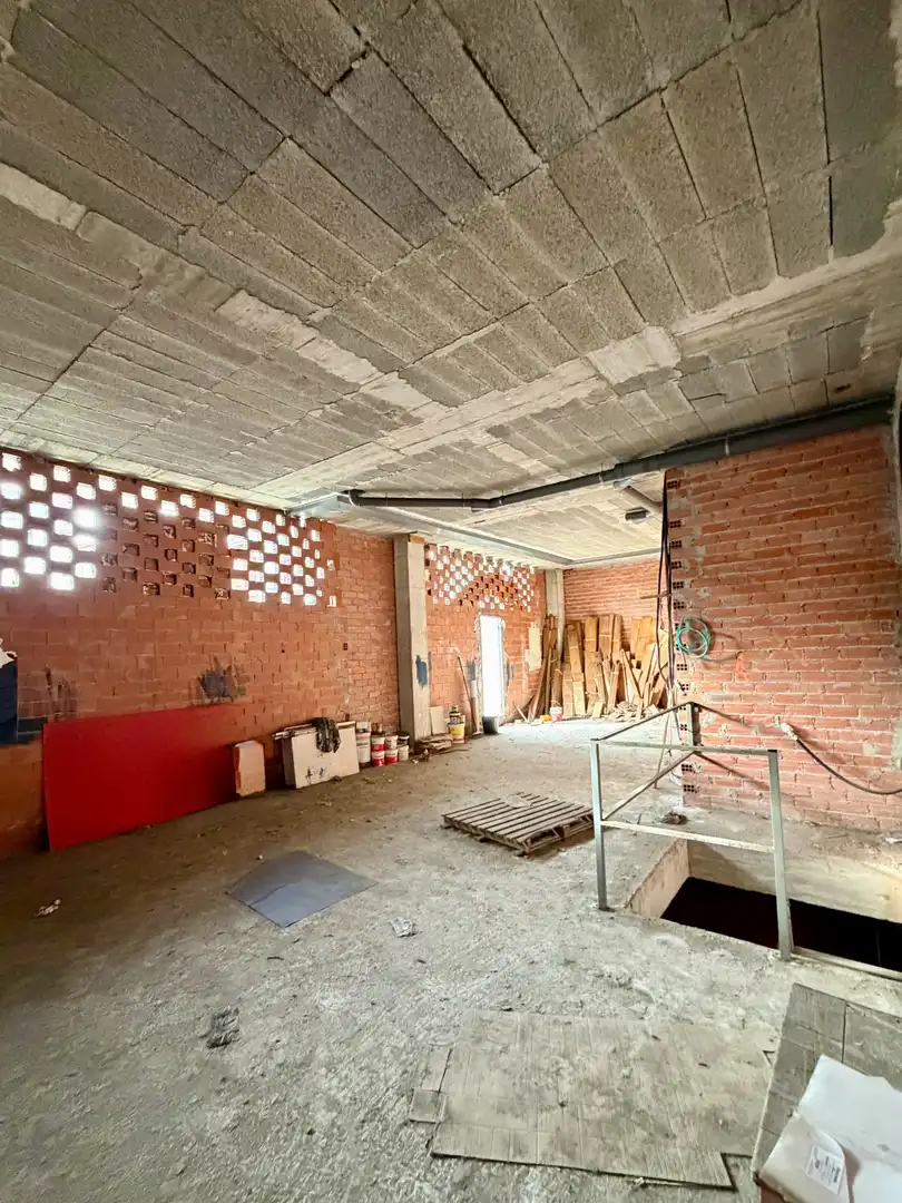 Business premises for sale in El Astillero - CL VISTA ALEGRE, imagen 6