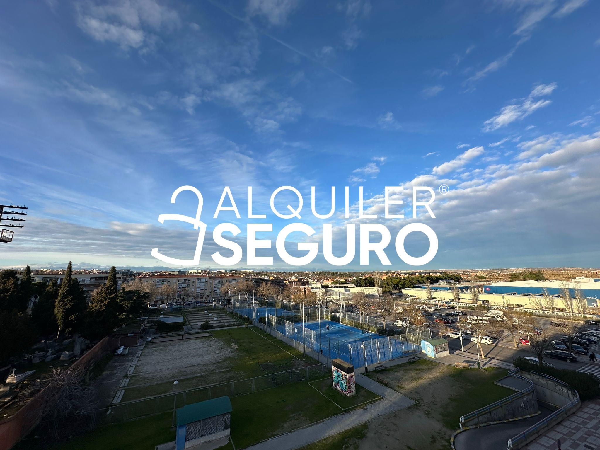 Vista exterior de Pis de lloguer en  Madrid Capital amb Aire condicionat, Calefacció i Moblat