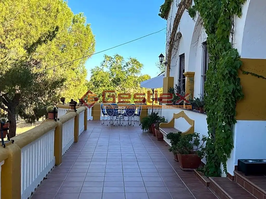 Casa amb piscina en venda a Almendralejo, imagen 8