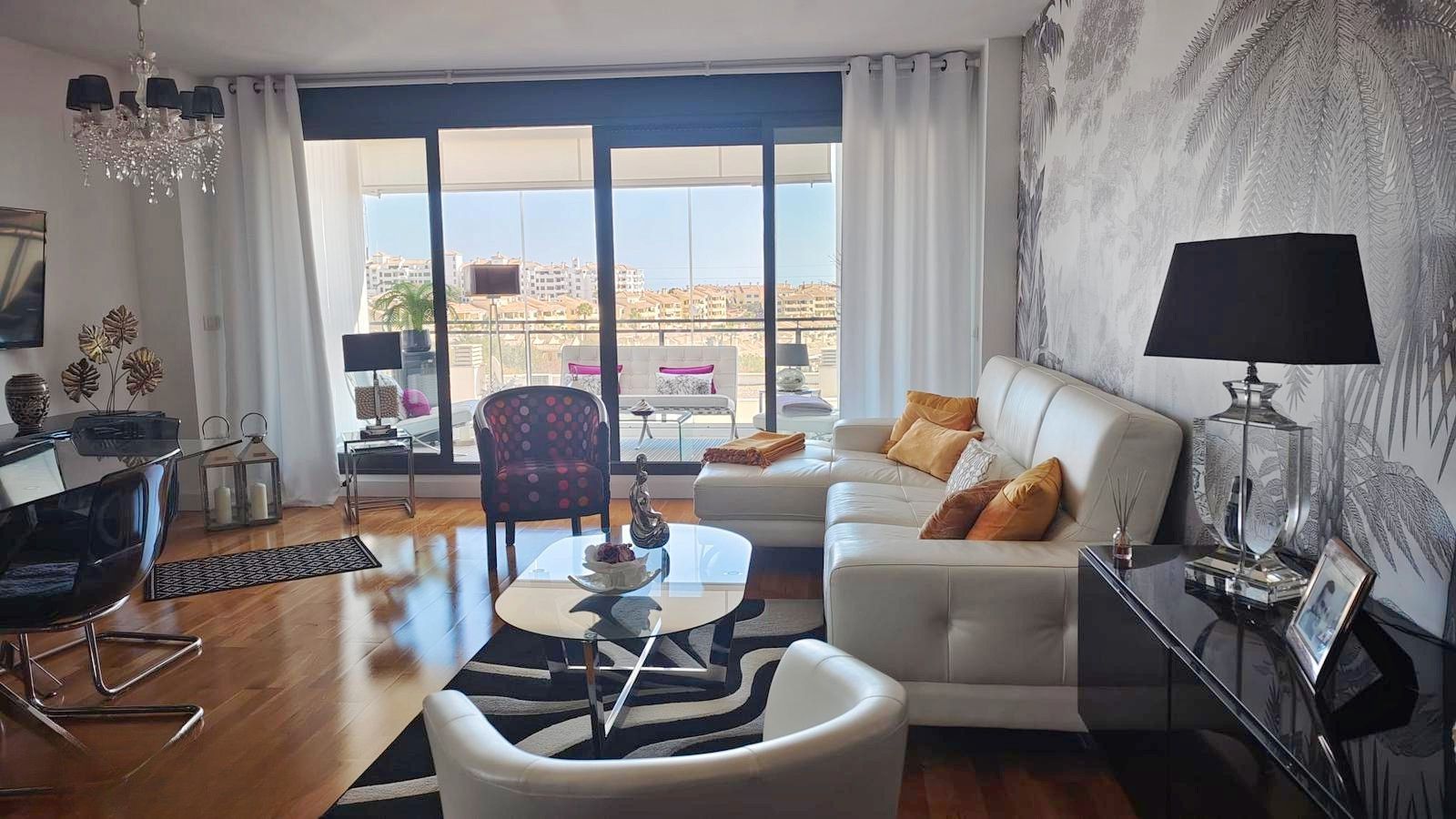 Living room of Apartment for sale in Orihuela  with Air Conditioner, Heating and Parquet flooring