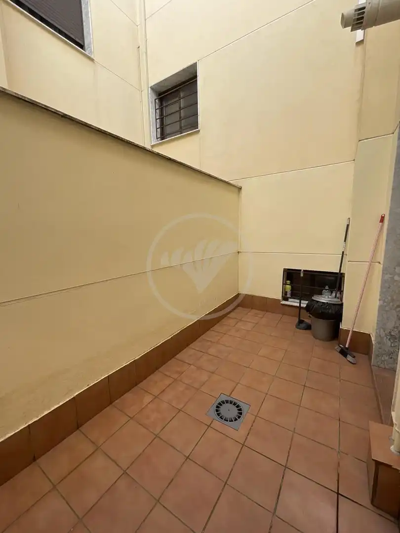 Terraza de Piso de alquiler en Linares con Aire acondicionado, Terraza y Amueblado