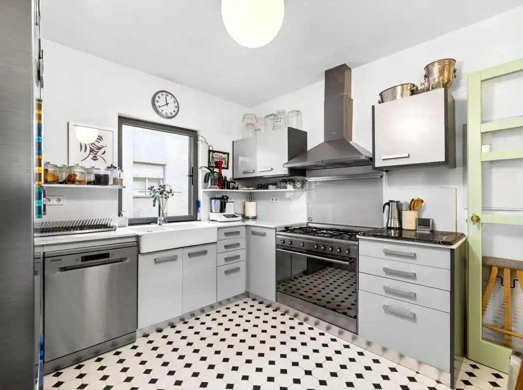 Flat with terrace for sale in C. Luis Muriel, imagen 18