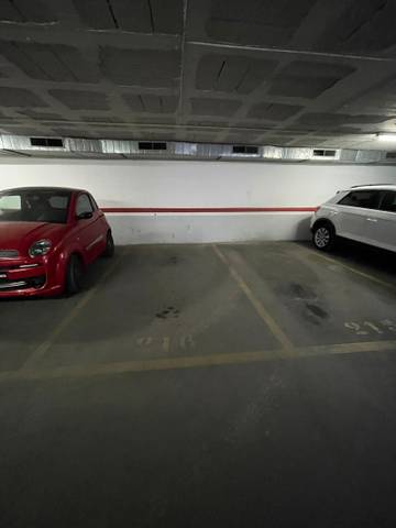 Garaje en Alquiler en Carrer del Consell de Cent en Dreta de l'Eixample