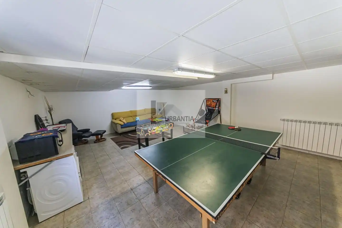 Casa adosada en venta en Cendea de Olza / Oltza Zendea con Calefacción, Jardín privado y Parquet