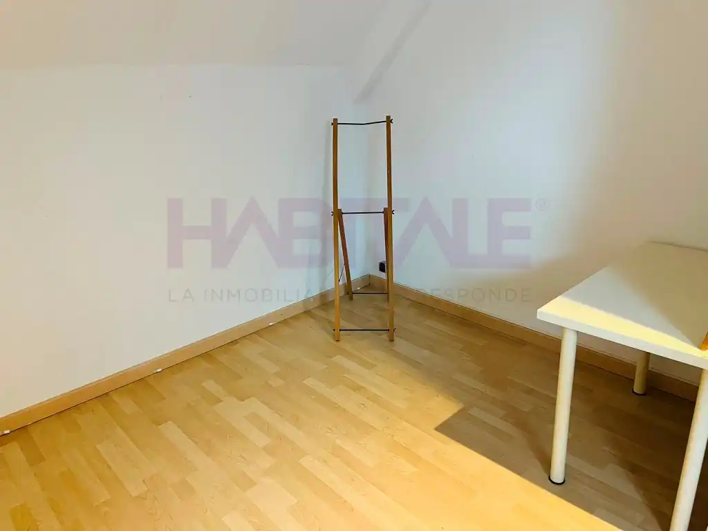 Habitación de Ático de alquiler en Valencia con Aire acondicionado, Amueblado y Horno