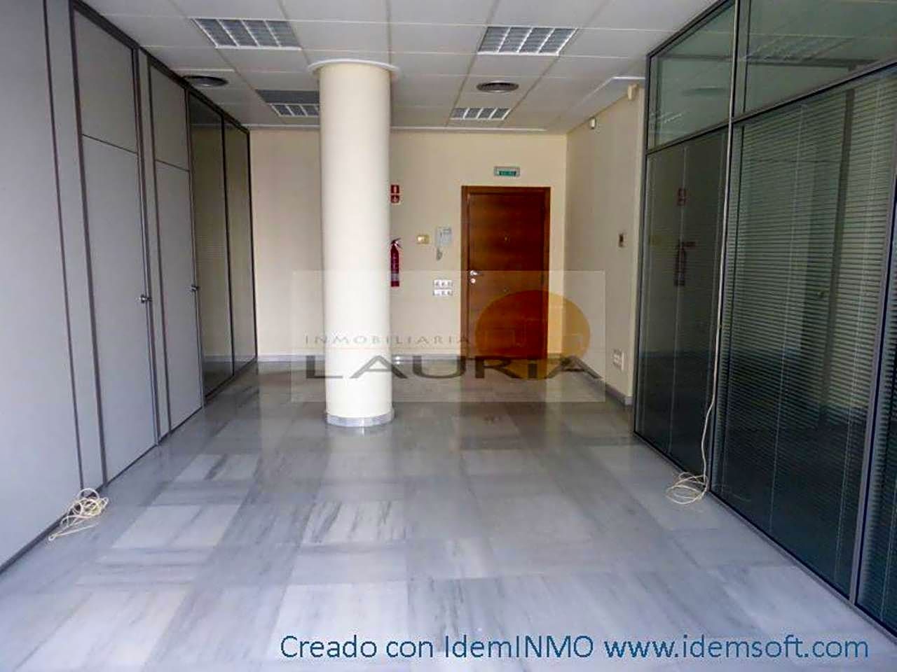 Office for sale in  Valencia Capital  with Air Conditioner