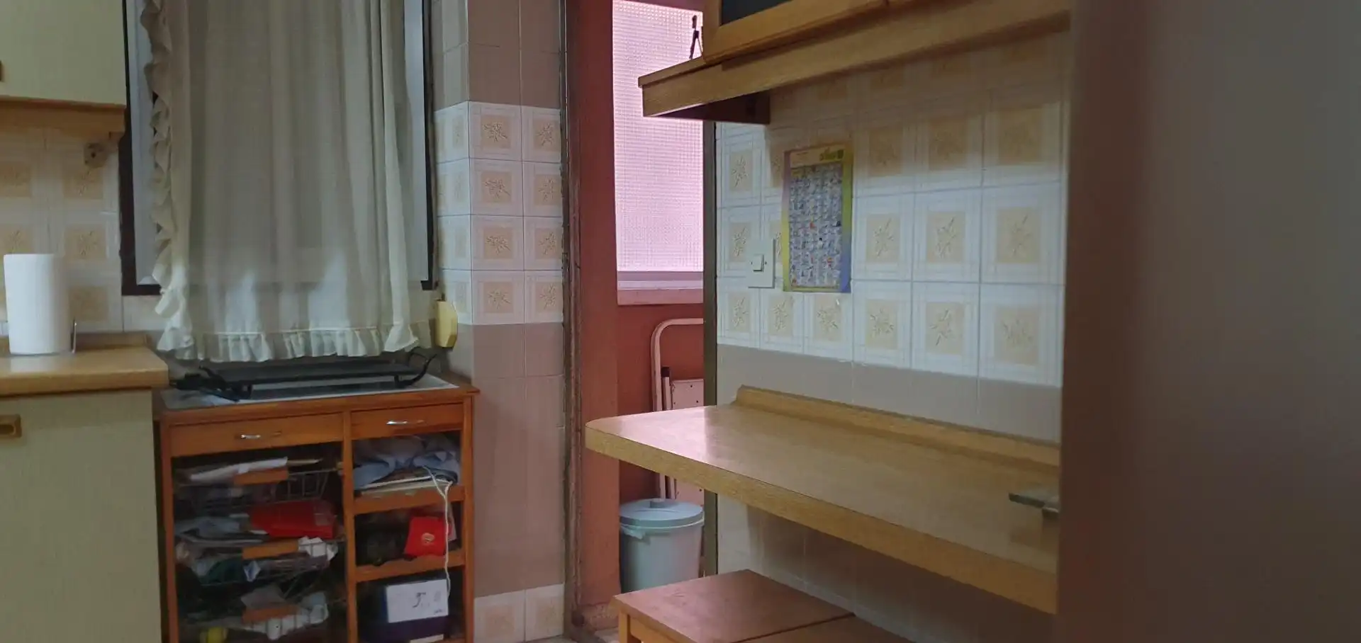 Habitación en Calle PRIMAVERA, Carolinas Altas