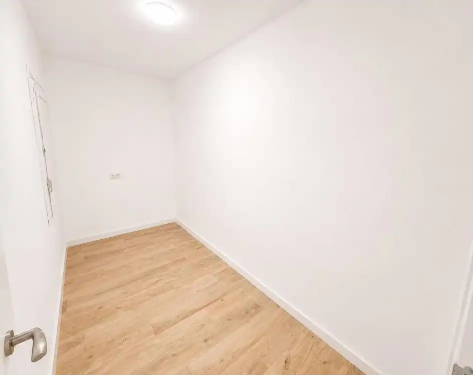 Planta baja en venta en Mataró con Parquet