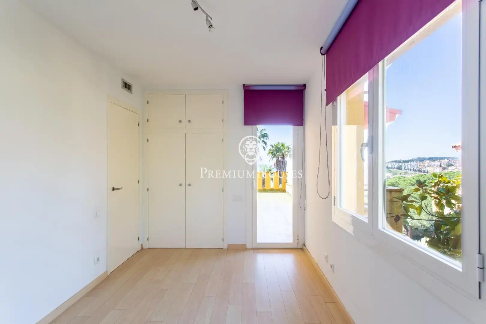 Habitación de Casa o chalet en venta en Arenys de Mar con Calefacción, Jardín privado y Terraza