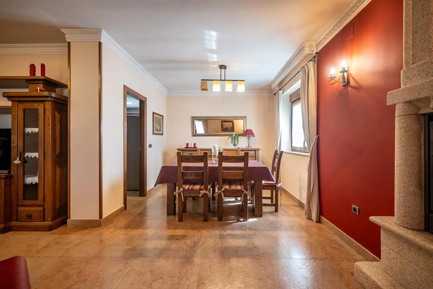 Comedor de Casa o chalet en venta en Cardeñosa con Calefacción, Jardín privado y Terraza