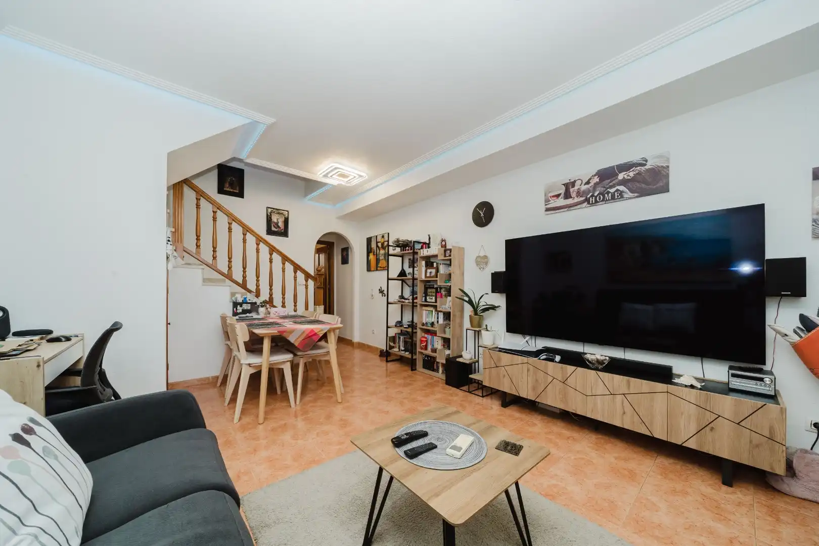 House with pool for sale in Zona Carrefour - Urbanizaciones, imagen 5