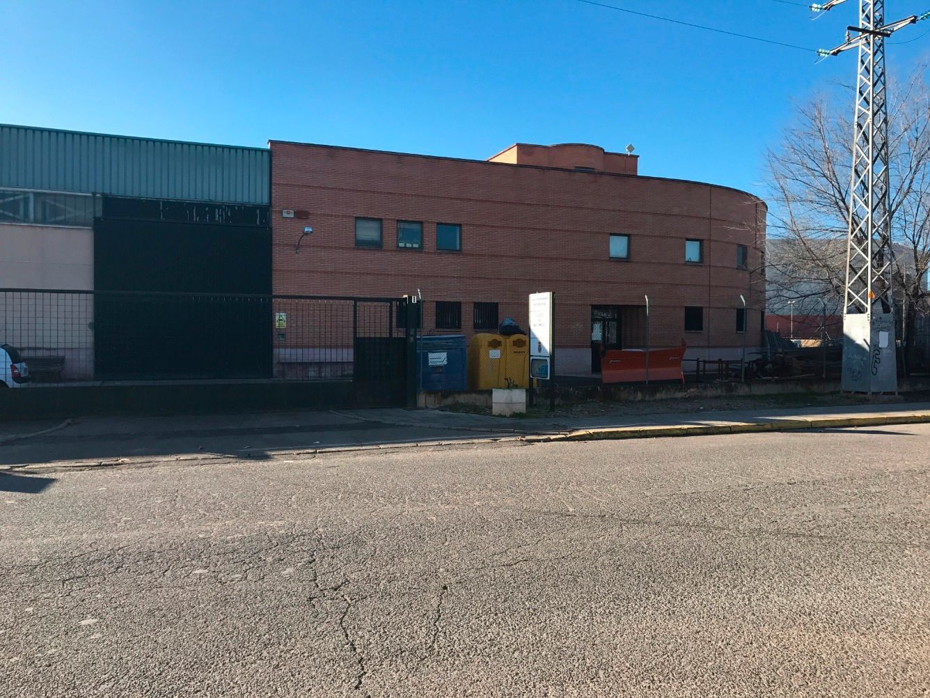 Vista exterior de Nau industrial de lloguer en Ciudad Real Capital