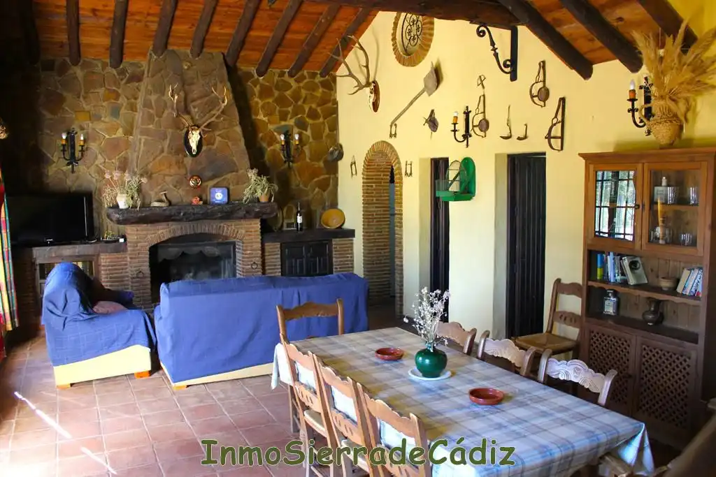 Casa rústica amb terrassa en venda a Paco de Arriba, imagen 16