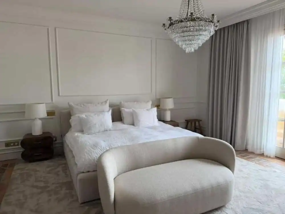 Dormitori de Casa o xalet de lloguer en Benahavís amb Aire condicionat, Jardí privat i Terrassa