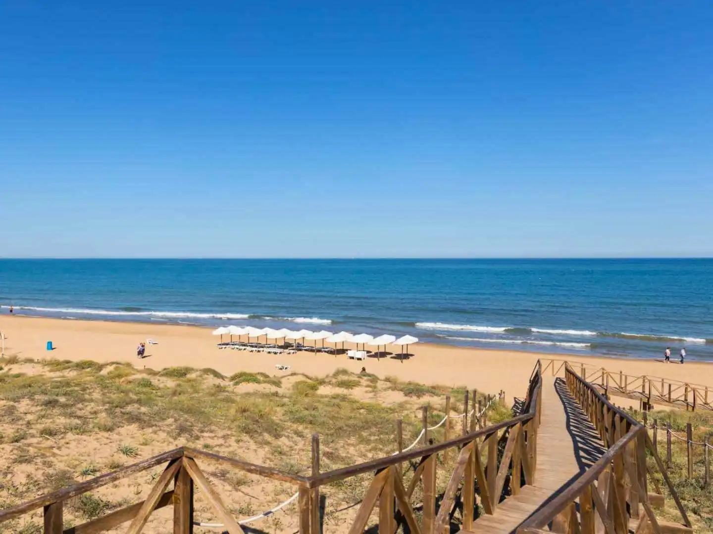 Garage zum Verkauf in Guardamar de la Safor