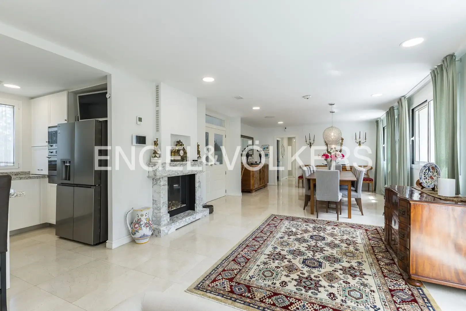 Dining room of Houses for sale in Castelldefels  with Heating, Private garden and Terrace