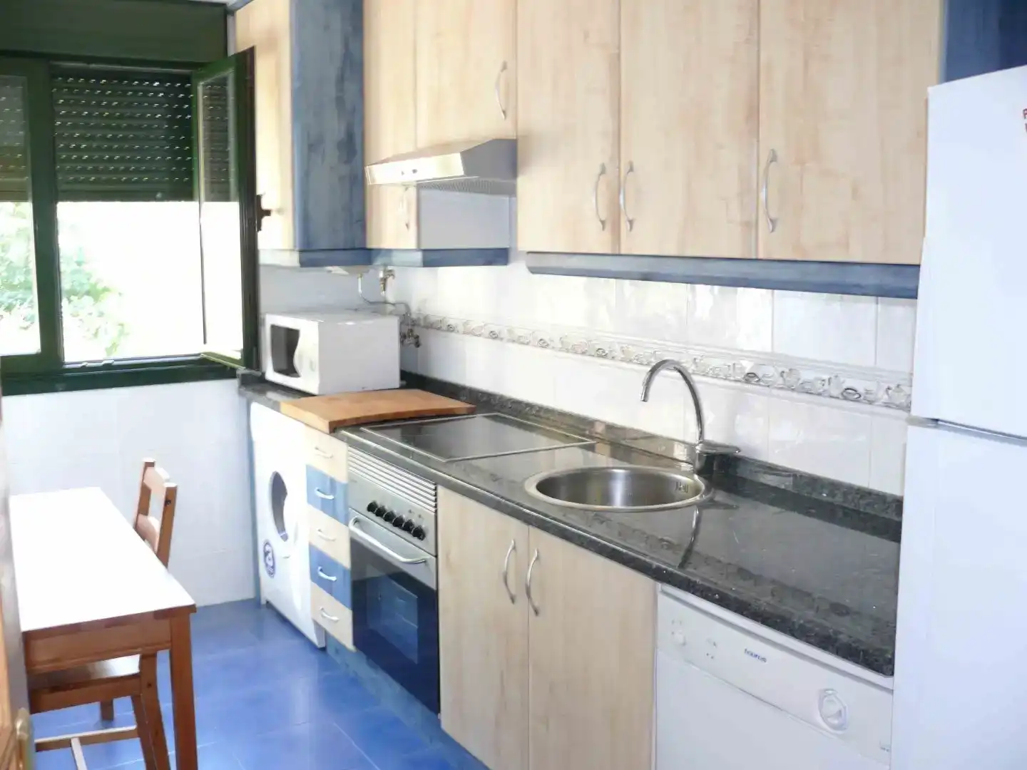 Kitchen of Flat for rent in Cangas del Narcea  with Furnished and Balcony