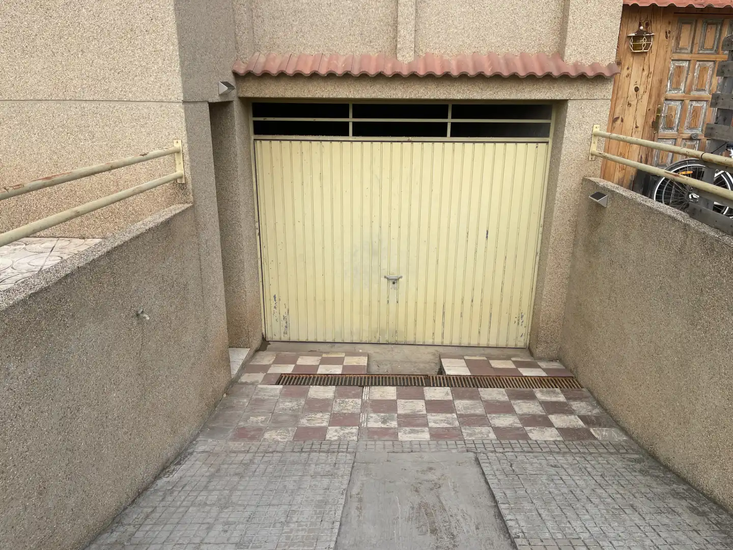Parkplatz zum Verkauf in Carrer Brúixola, imagen 5