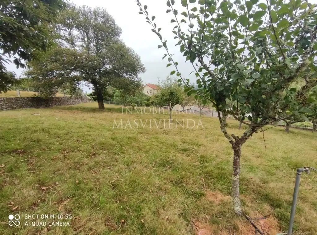 Casa o xalet en venda en Moraña amb Calefacció i Jardí privat