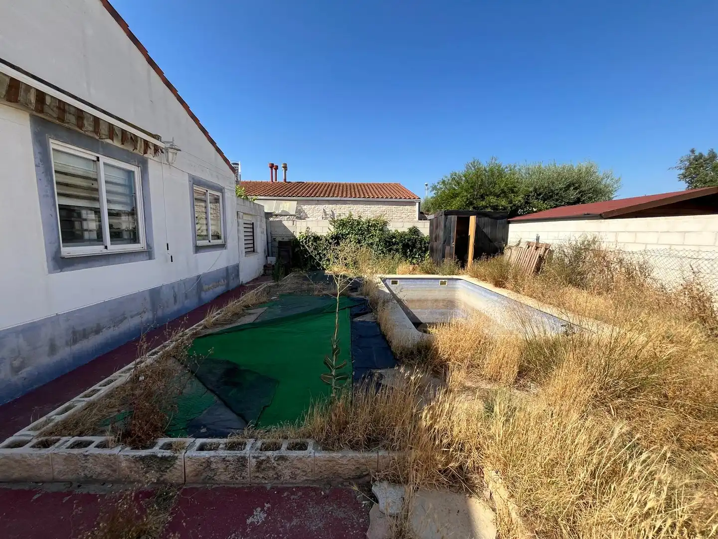 Casa adosada en venda a Calle Martín I, 20, Pinseque