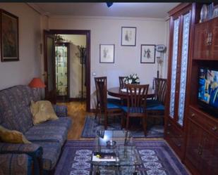 Living room of Flat for sale in Medina de Pomar  with Heating, Terrace and Storage room