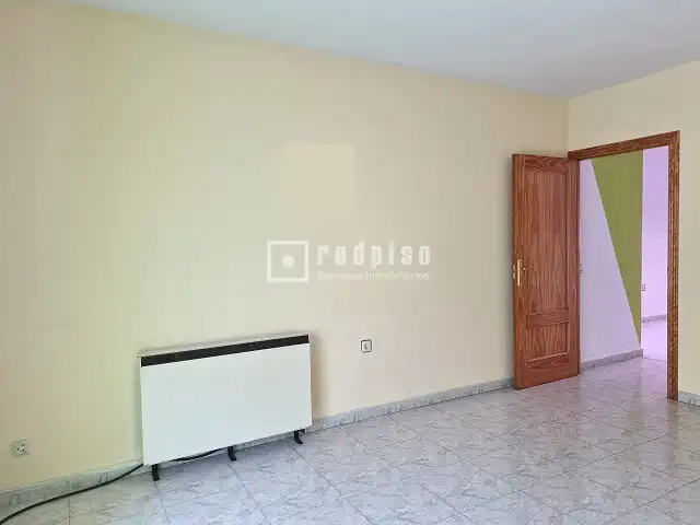 Dormitori de Oficina de lloguer en Illescas