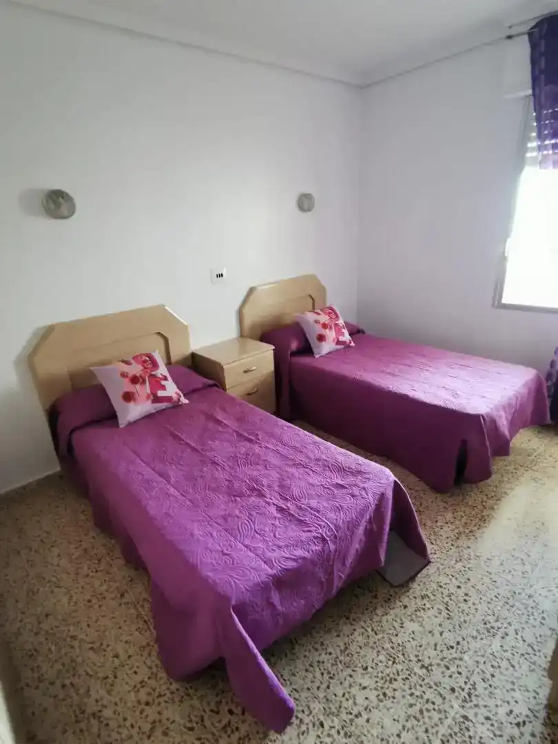 Dormitori de Pis en venda en Tavernes de la Valldigna amb Jardí privat, Piscina i Moblat