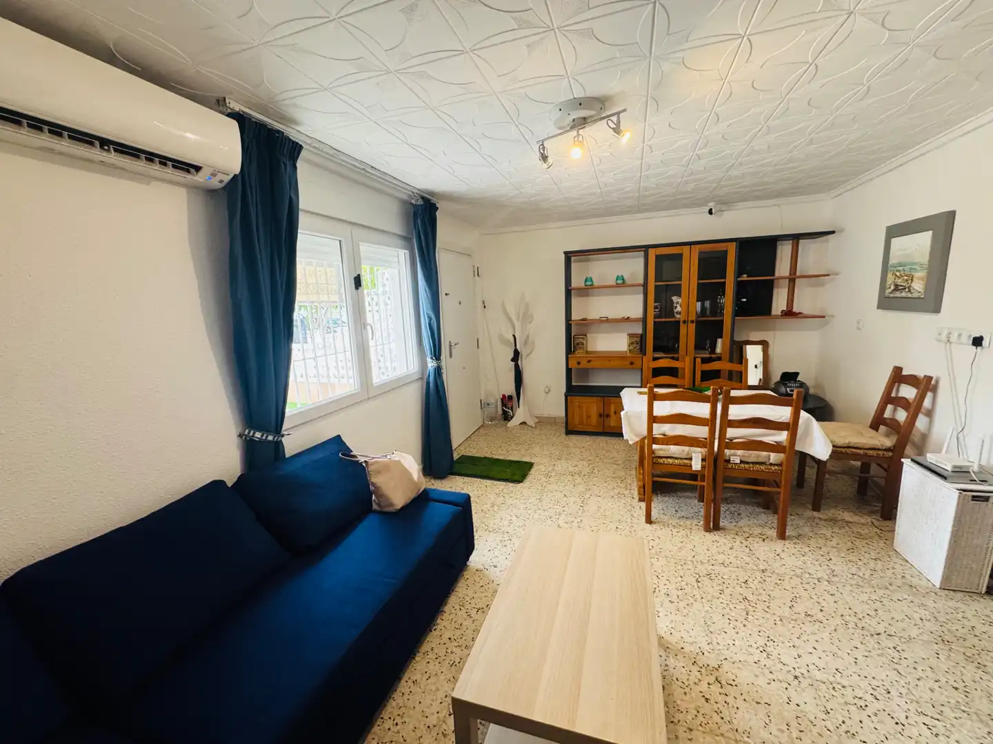 Sala d'estar de Casa o xalet en venda en Guardamar del Segura amb Aire condicionat, Calefacció i Terrassa