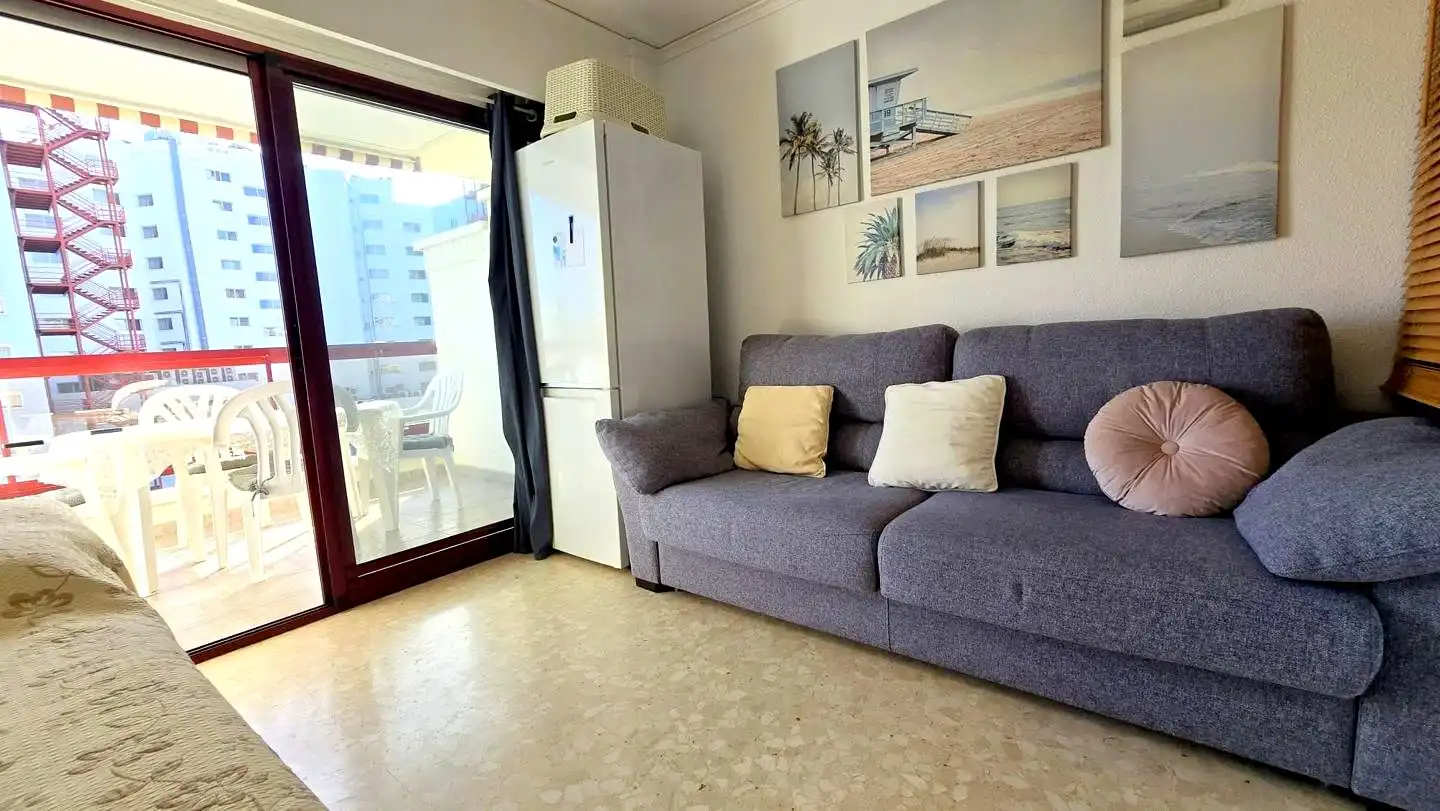 Wohnzimmer von Wohnung zum Verkauf in Gandia mit Klimaanlage, Terrasse und Möbliert