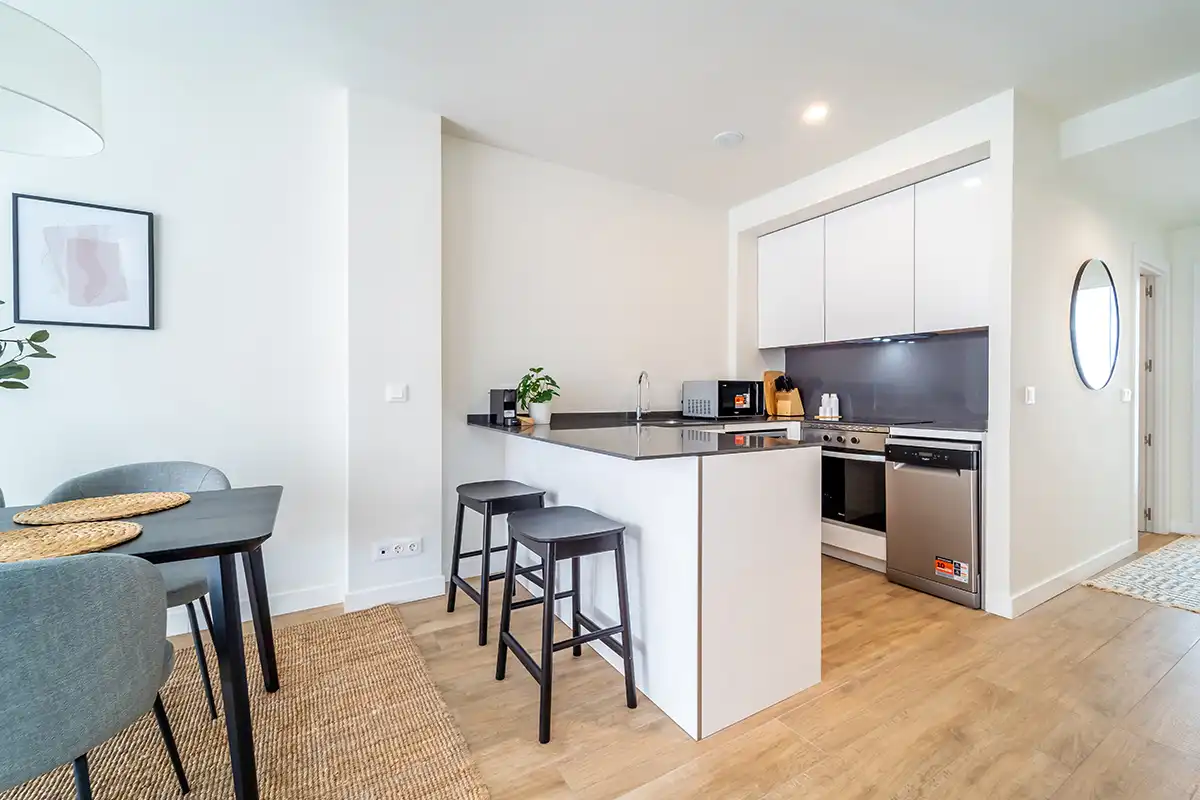 Küche von Wohnung zur Miete in Madrid mit Klimaanlage, Heizung und Abstellraum