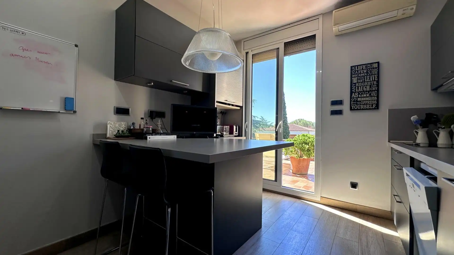 Cocina de Casa o chalet en venta en Terrassa con Aire acondicionado, Calefacción y Jardín privado