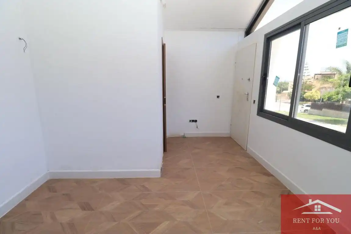 Haus oder Chalet zum Verkauf in Alhaurín de la Torre mit Privatgarten, Terrasse und Schwimmbad