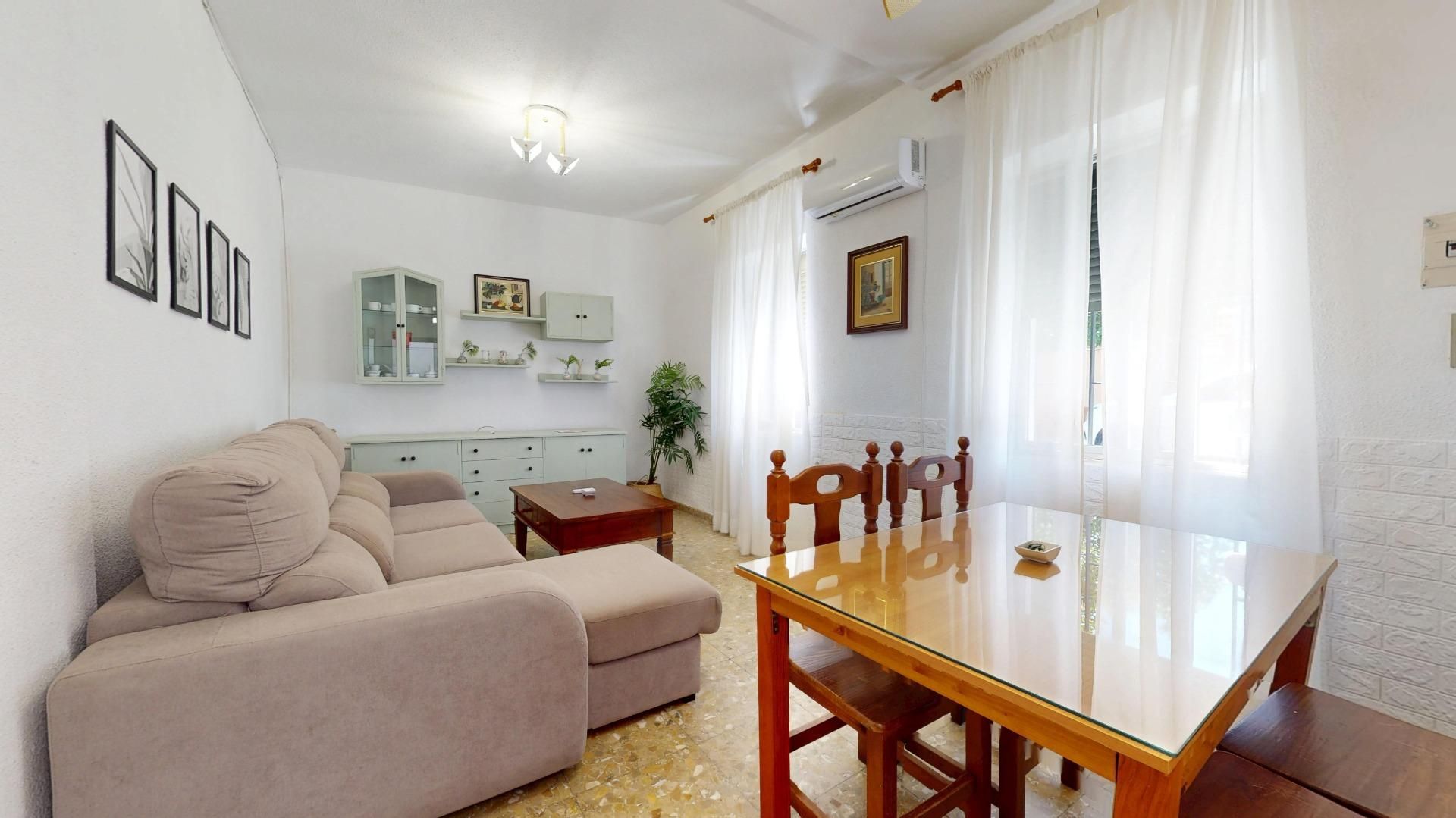 Sala de estar de Casa o chalet en venta en  Córdoba Capital con Terraza